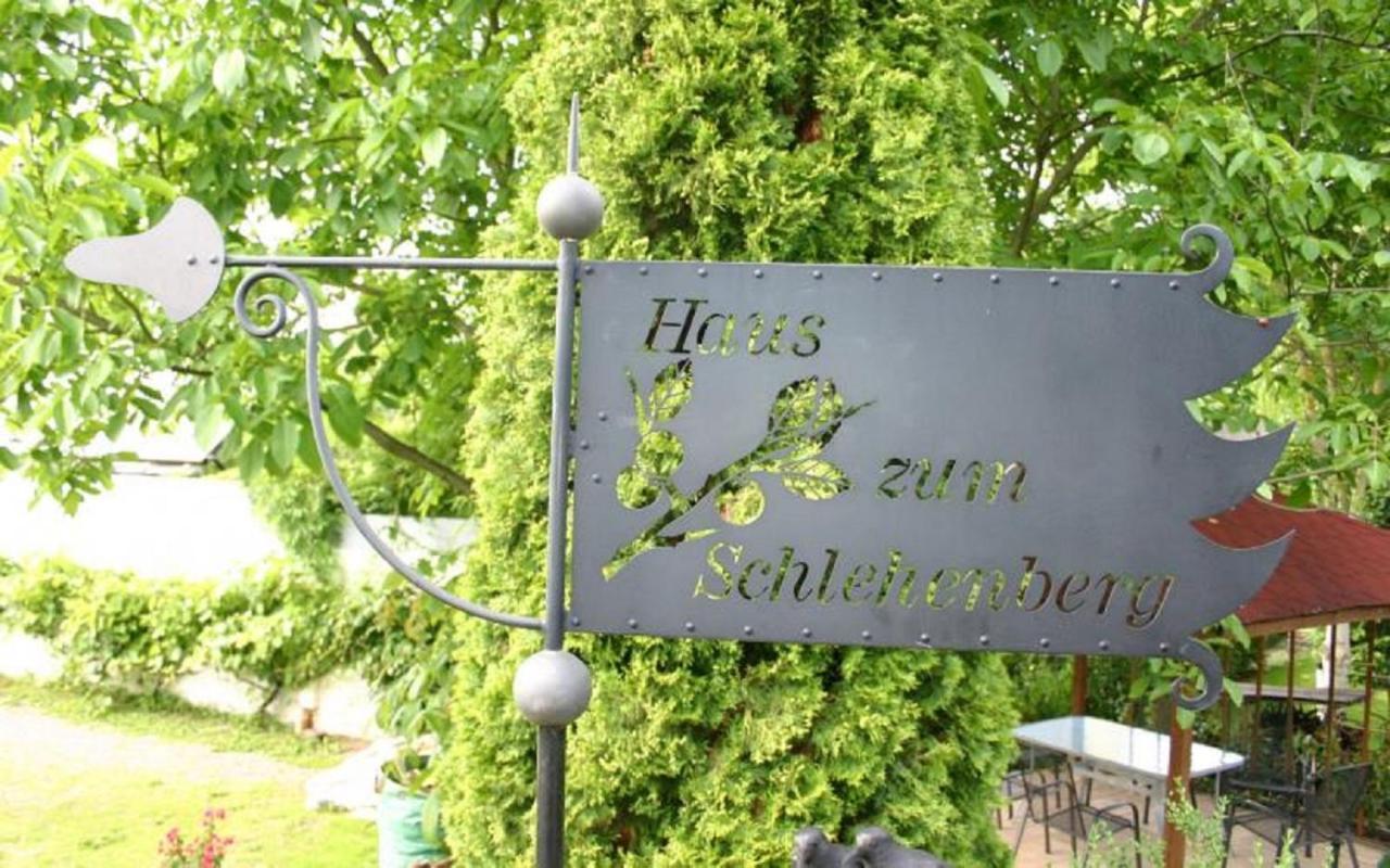 Pension Haus Zum Schlehenberg Bayreuth Ngoại thất bức ảnh